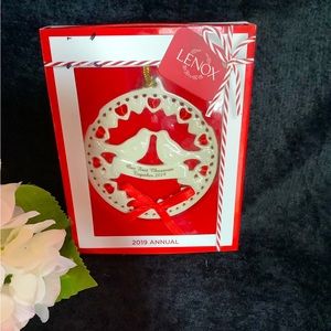 Lenox Christmas Ornament 2019 Dove First Christmas Together